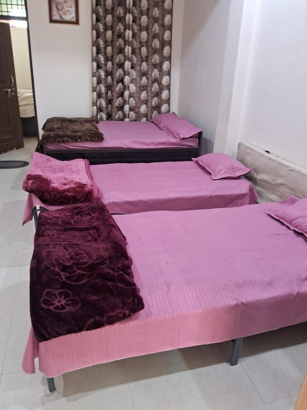 Sangam Vatika Home Stay Allāhābād Junction Eksteriør bilde